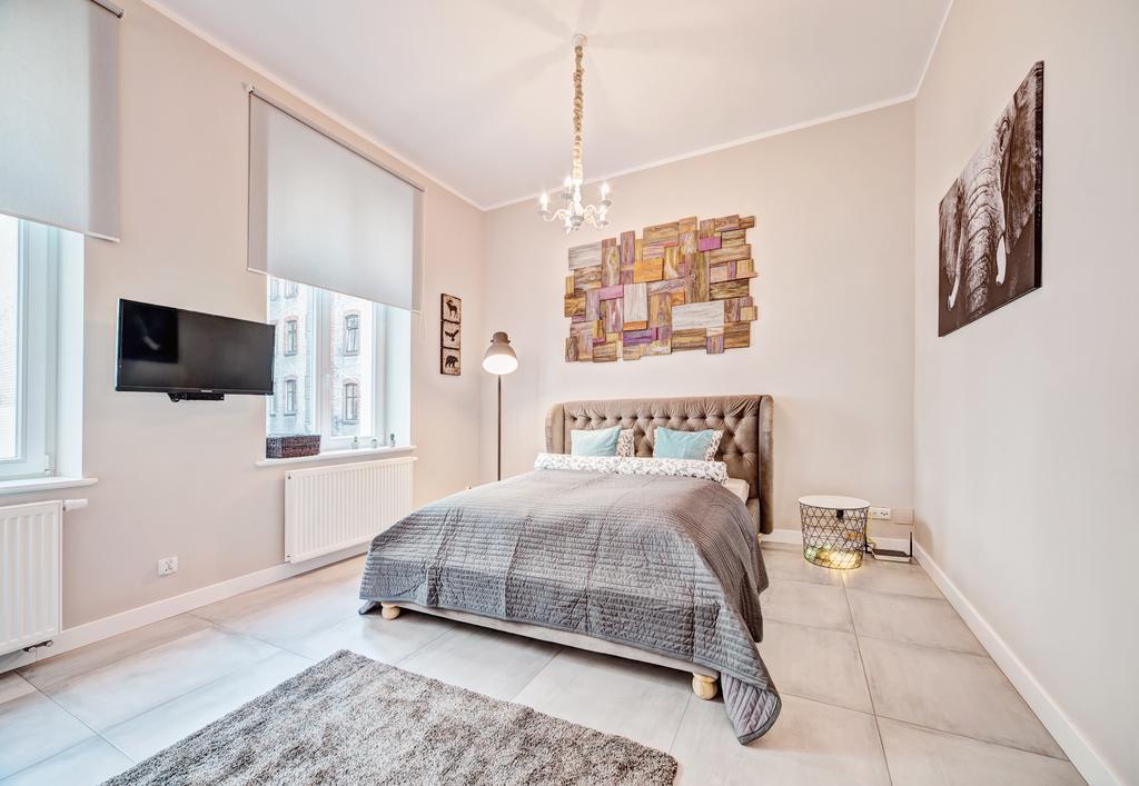 E-Apartamenty Swiety Marcin Poznań Extérieur photo
