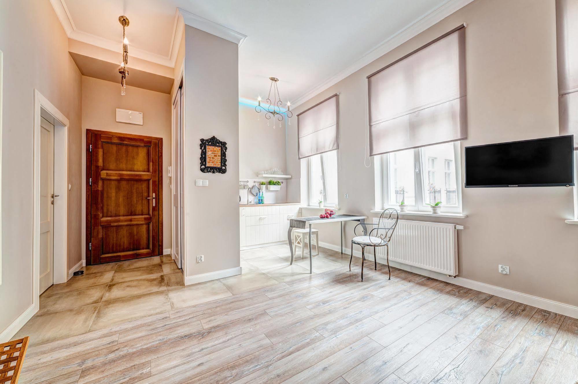 E-Apartamenty Swiety Marcin Poznań Extérieur photo